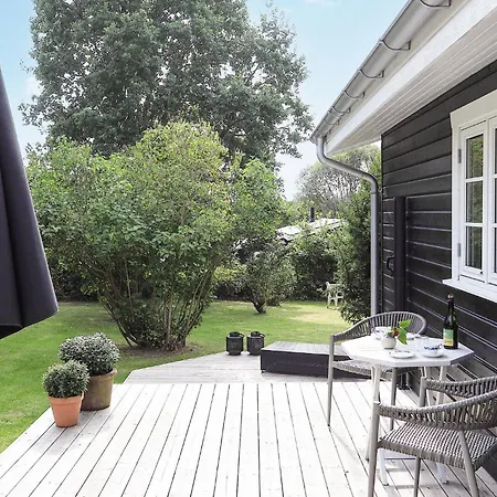 2 Bedroom In Holiday home