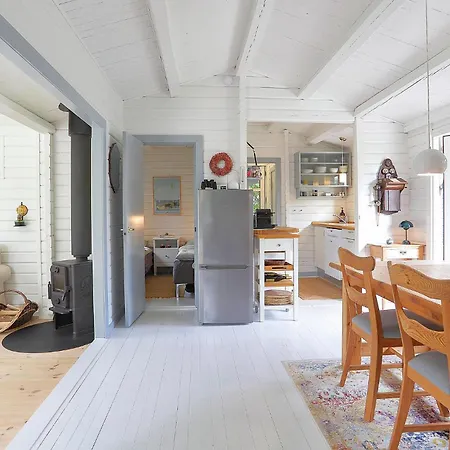 Vakantiehuis 2 Bedroom In *