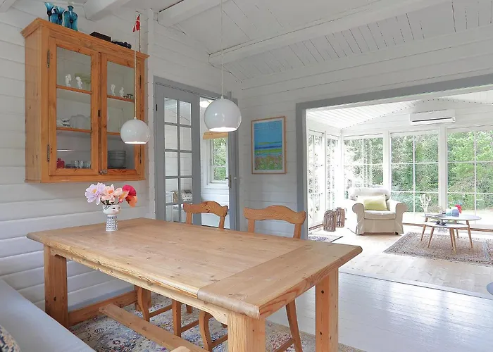 2 Bedroom In * Samsø